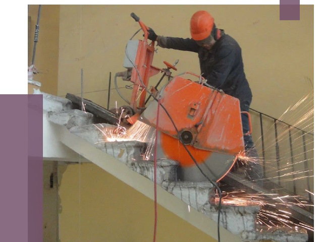 Демонтаж бетонных лестниц в Кизляре от 4572 руб. за м2 | ПРОЛЁТ-Кзр