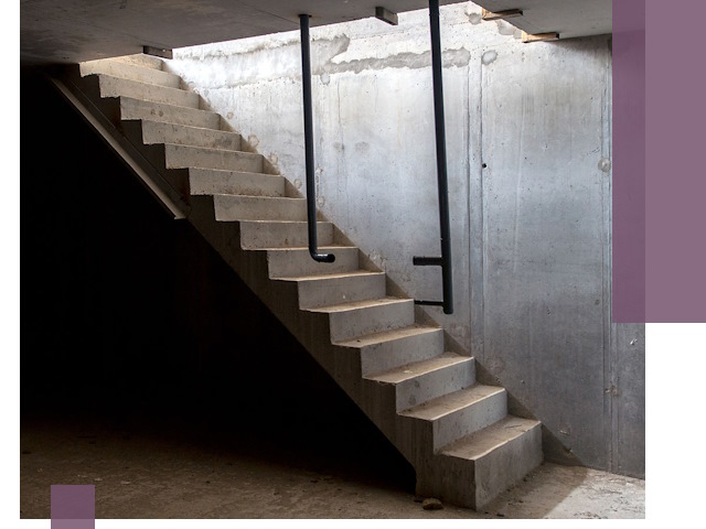 Изготовление и монтаж лестниц в подвале в Кизляре