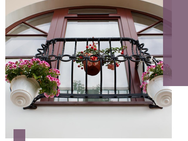 Изготовление и монтаж французских балконов в Кизляре