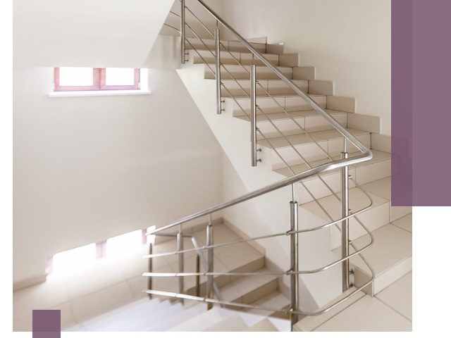 Установка и замена перил в подъезде в Кизляре