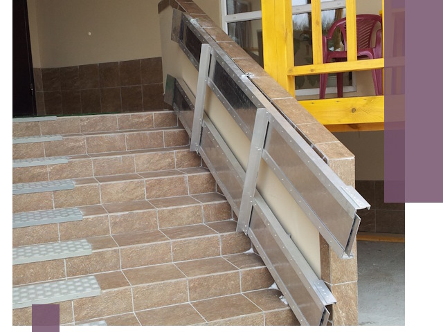 Откидные пандусы под ключ в Кизляре — монтаж и демонтаж