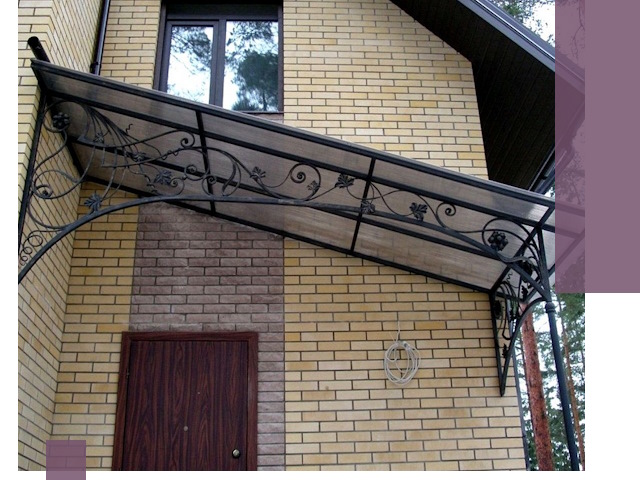 Односкатные козырьки из металла под ключ в Кизляре