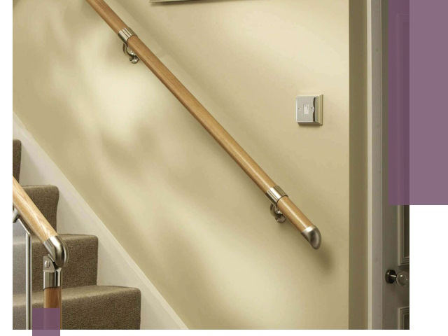 Монтаж пристенных поручней профессионально в Кизляре