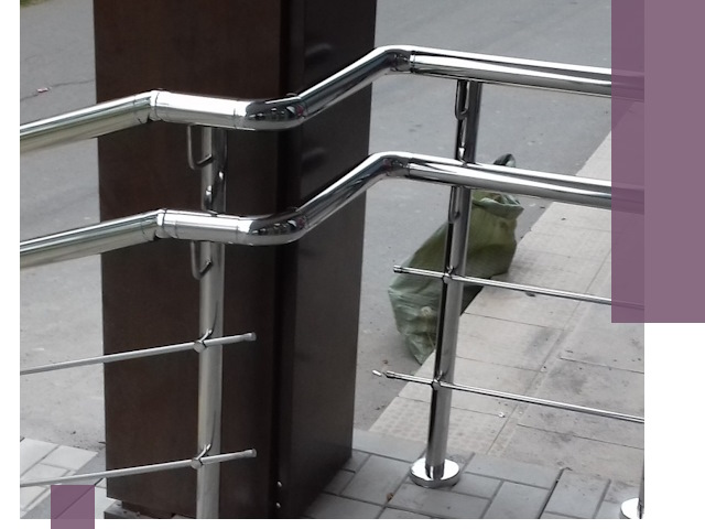 Монтаж поручней из нержавеющей стали в Кизляре качественно и быстро